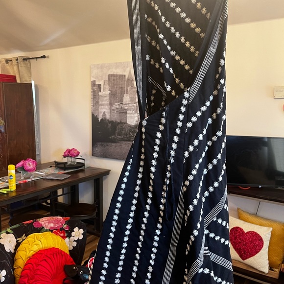 Spectacular Free People Mini Summer black with white embroidered floral - Picture 4 of 9